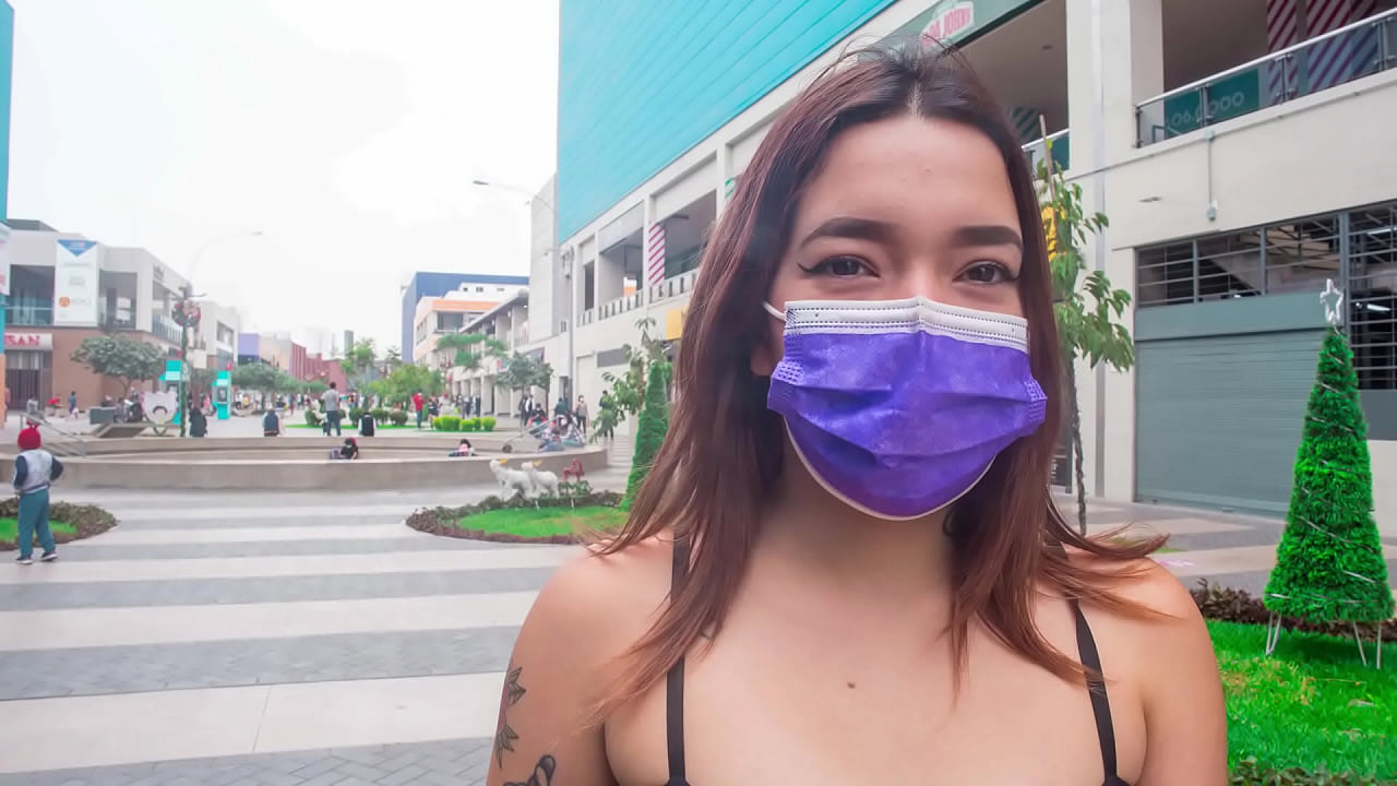 VENEZUELAN IMIGRANT vao haingana no tonga tany Però, nanafika ny mpamily fiarakaretsaka