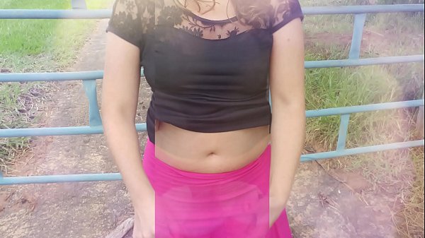 Milalao any amin'ny toeram-piompiana, tena vady an-trano, bitch bitch sy ny cuckolding vadiny any an'ala