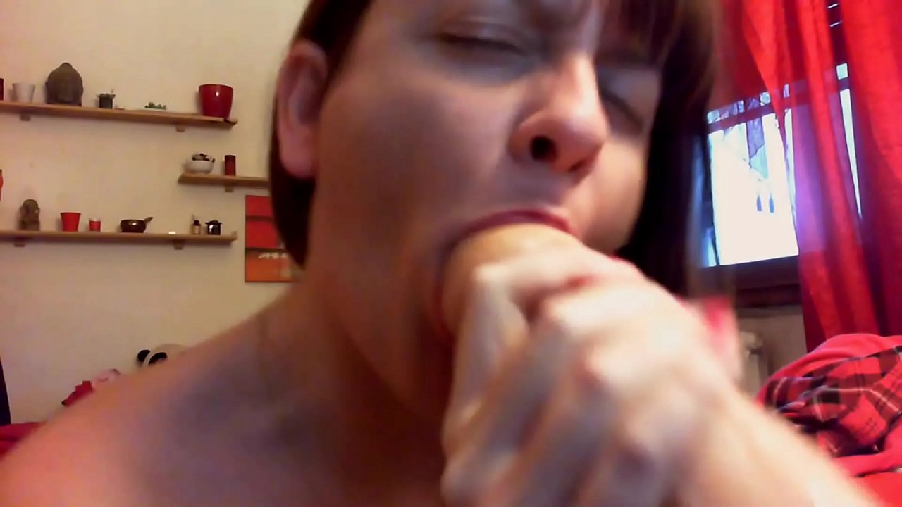 Orgasme lehibe ho an'ny rahavavinao maloto, sokafy ny vavanao ary sotroy daholo